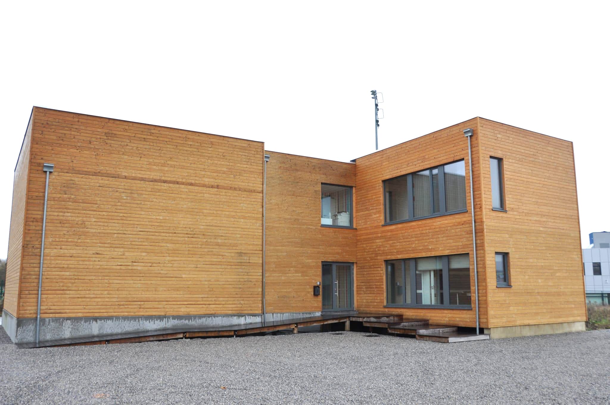 SI106 applied to wood cladding