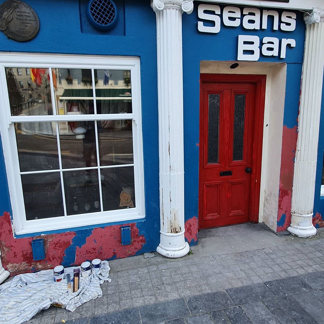 Sean's bar before restoration