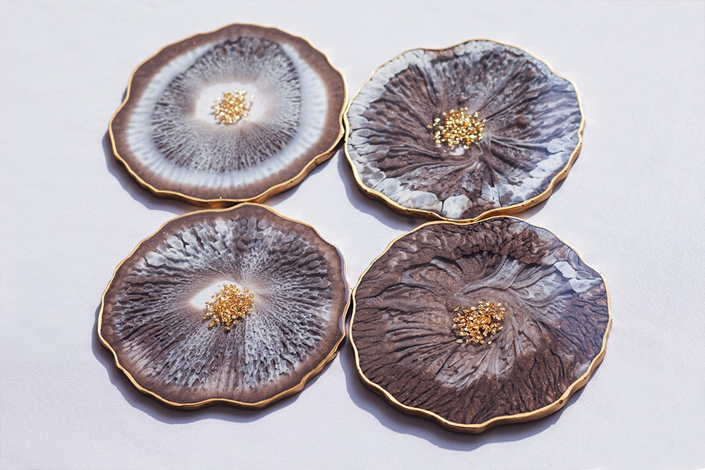 Coasters made of resin